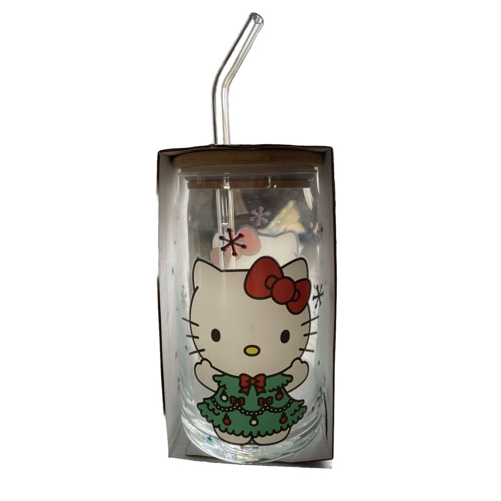 Hello Kitty Christmas Glass Tumbler With Lid And Straw 16 Oz.  VIRAL ON TIKTOK